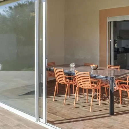 Nice Home In Bonifacio Ferienhaus *