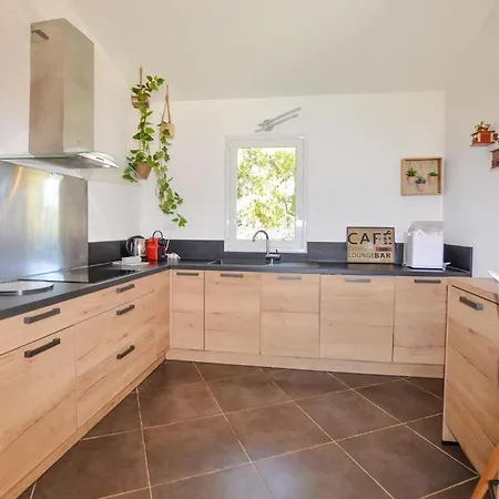 Holiday home Nice Home In Bonifacio *